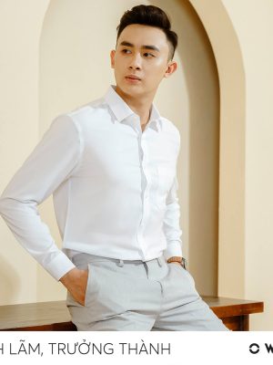 Alternative view of ÁO SƠ MI TRẮNG DÀI TAY NANO CÓ TÚI AR250300DT