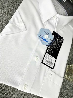 Alternative view of ÁO SƠ MI TRẮNG NGẮN TAY NANO CÓ TÚI AB240645NT HỌA TIẾT