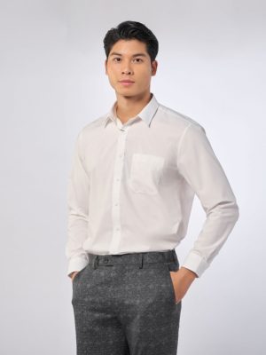 Alternative view of ÁO SƠ MI TRẮNG DÀI TAY  MODAL CÓ TÚI AR240100DT