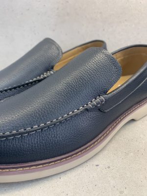 Alternative view of GIÀY DA GD256241